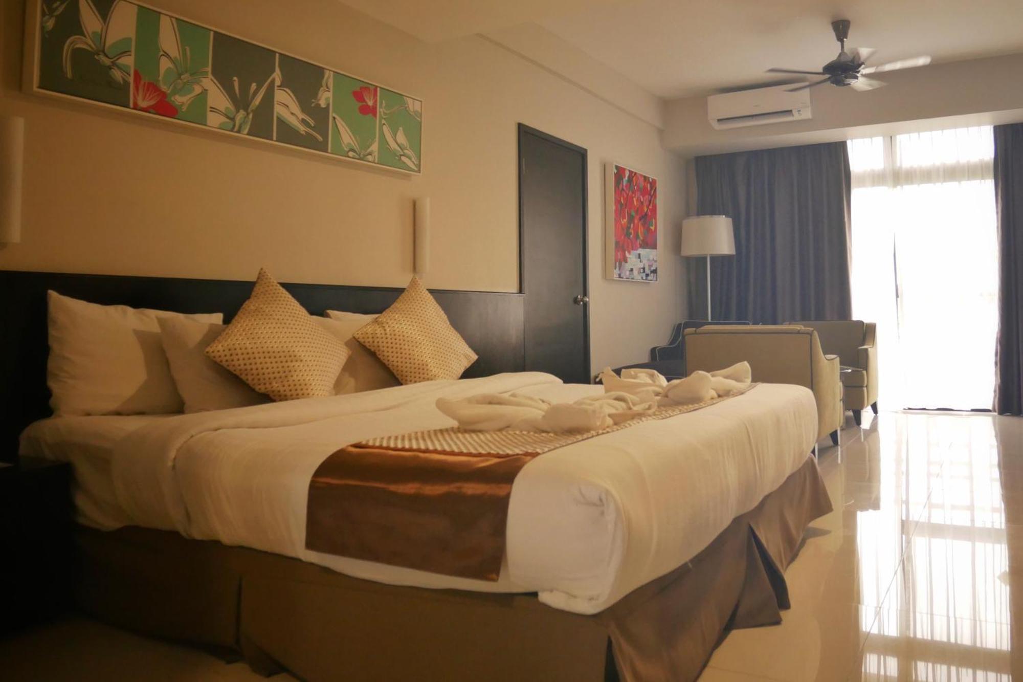 King Room with Balcony